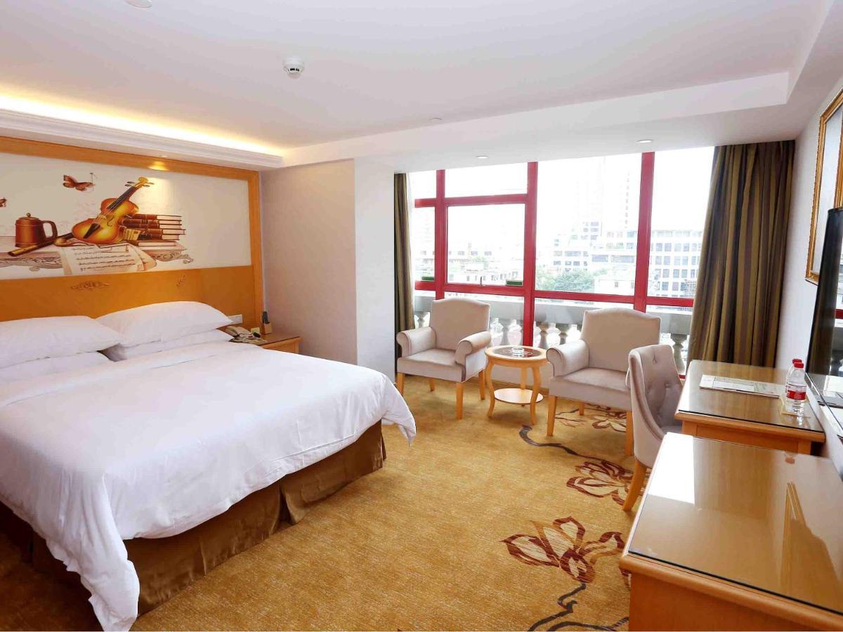 Vienna Hotel Zhongshan West District Esterno foto