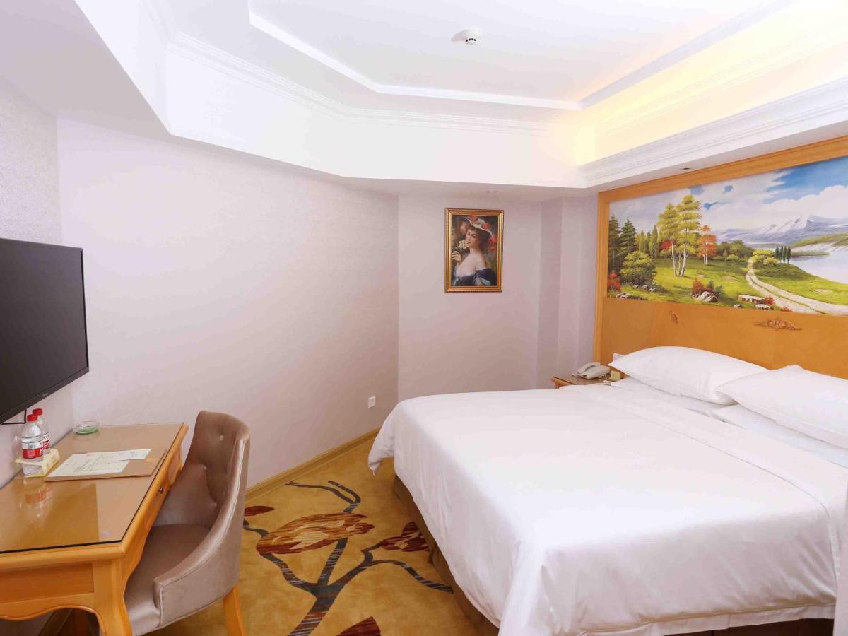 Vienna Hotel Zhongshan West District Esterno foto
